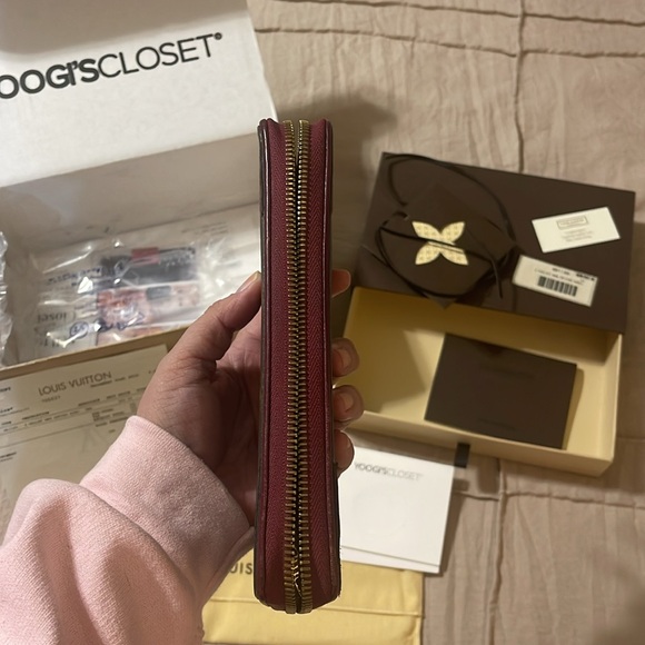 Louis Vuitton Monogram Retiro Zippy Wallet Aurore Raisin - Picture 8 of 16